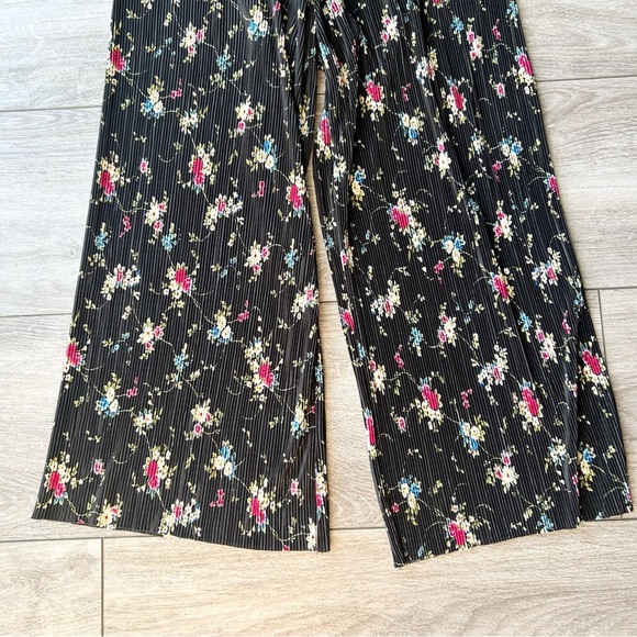 New Look Floral Culotte-style Wide Leg Pleated Cropped Pants Made in UK - Picture 5 of 13